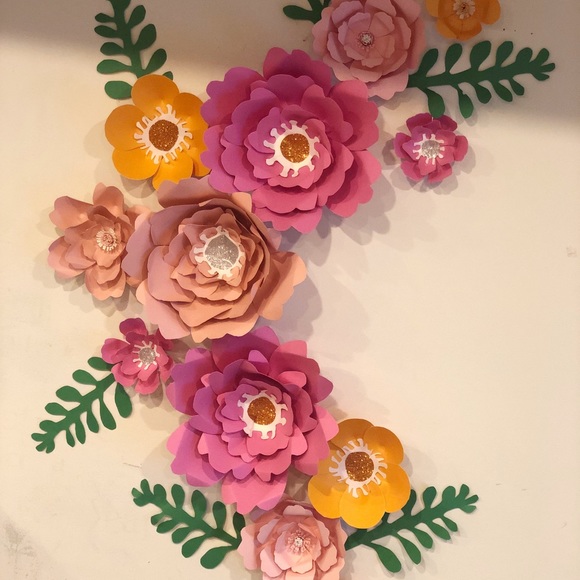 Paper flower - Picture 2 of 2